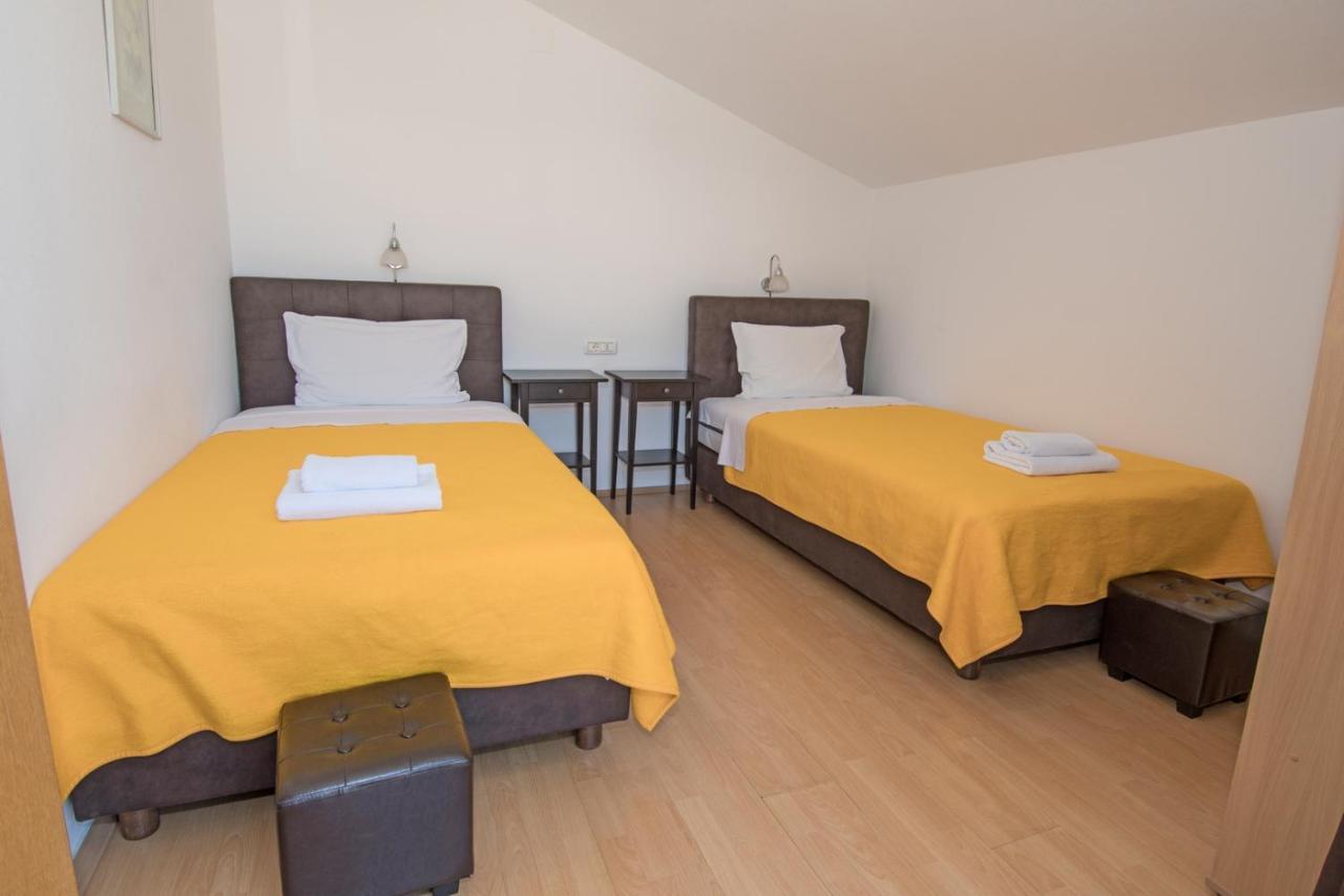 Bed and Breakfast Breakfast & Bed Anita Medolino Esterno foto